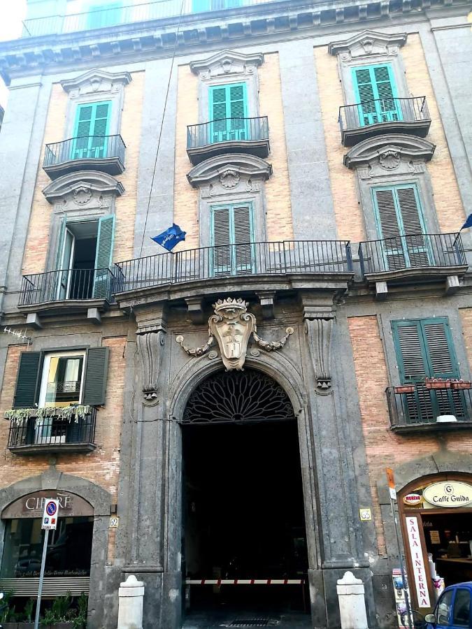 Queen Medina Centro Storico ナポリ エクステリア 写真