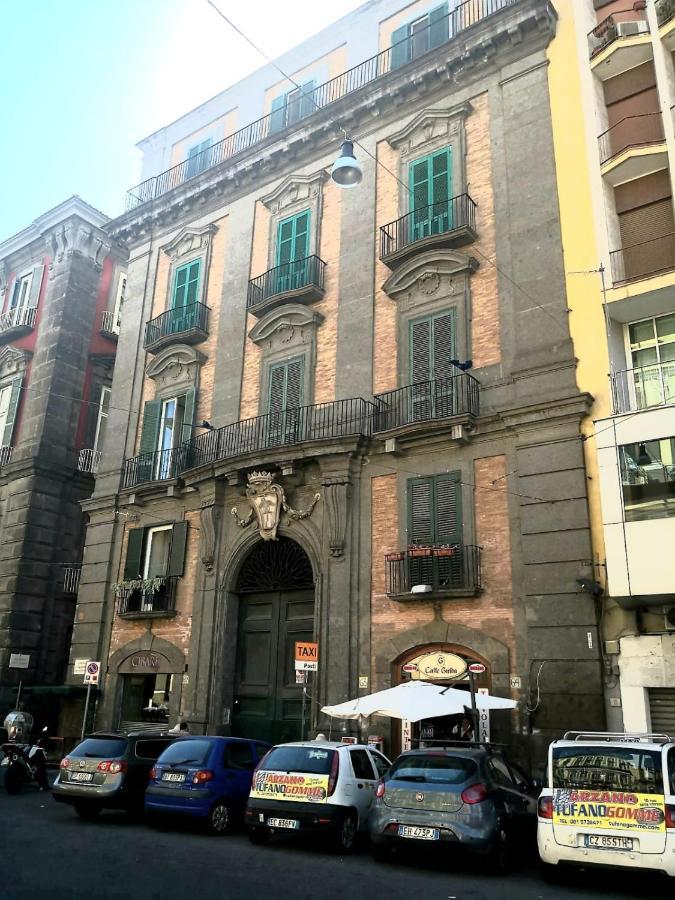 Queen Medina Centro Storico ナポリ エクステリア 写真